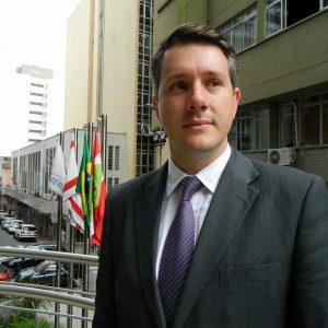 Assinatura Digital: Presidente do Secovi Florianópolis-Tubarão fala sobre
